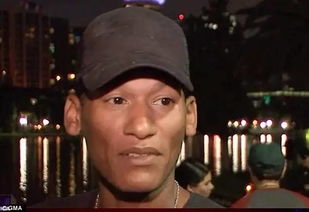 那个因为仇恨同性恋而拿起枪的男人,才过了一天整件事就有了反转